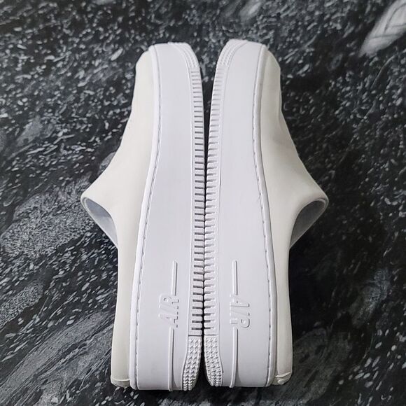 BRAND NEW WMNS AIR FORCE 1 LOVER XX'THE REIMAGINED - Picture 12 of 16